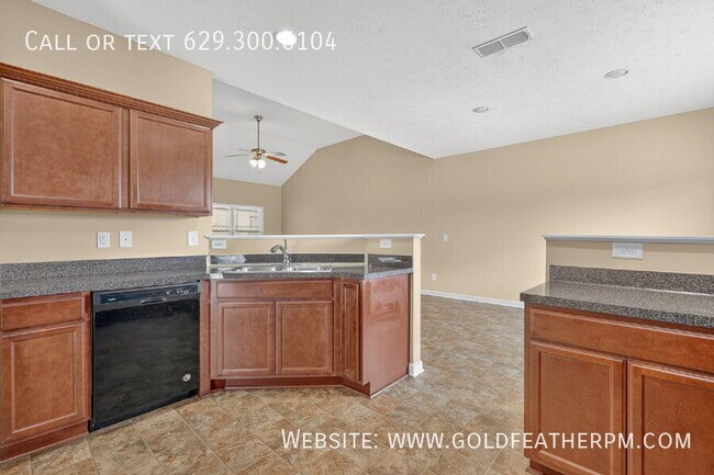 Building Photo - 1333 Bombadil Ln
