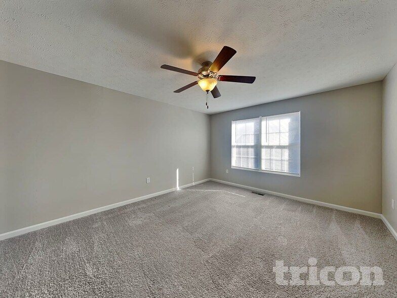 Building Photo - 2004 Shadow Creek Blvd