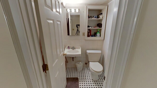 Building Photo - 17 Glenville Ave #23 Boston MA 02134