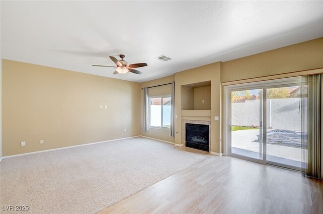 Building Photo - 9684 Summer Cypress St