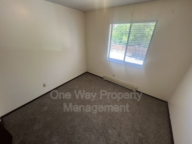 Building Photo - 2511 W 27th St