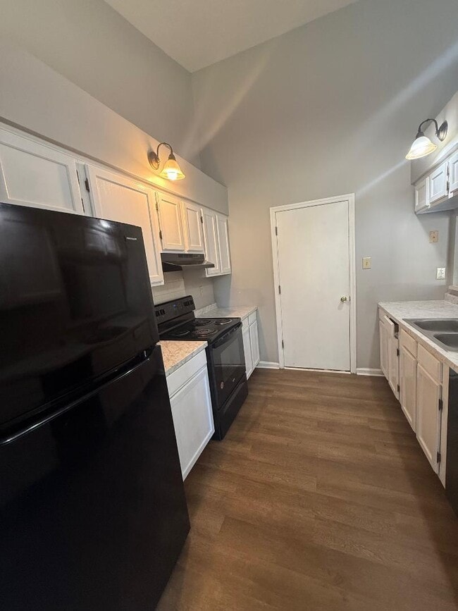 Building Photo - 1609 Claywood Ct