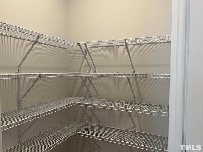 Building Photo - 4404 Olde Waverly Wy