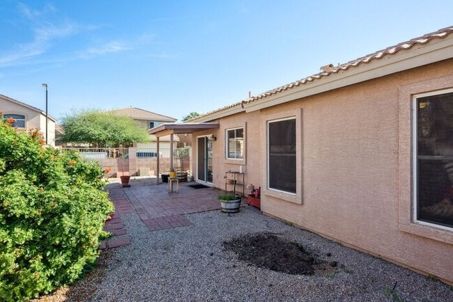 Building Photo - 6664 E Virginia St