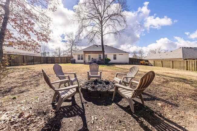 Building Photo - 50 Murrah Rd Ext