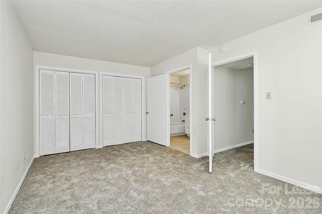 Building Photo - 6121 Heathstone Ln