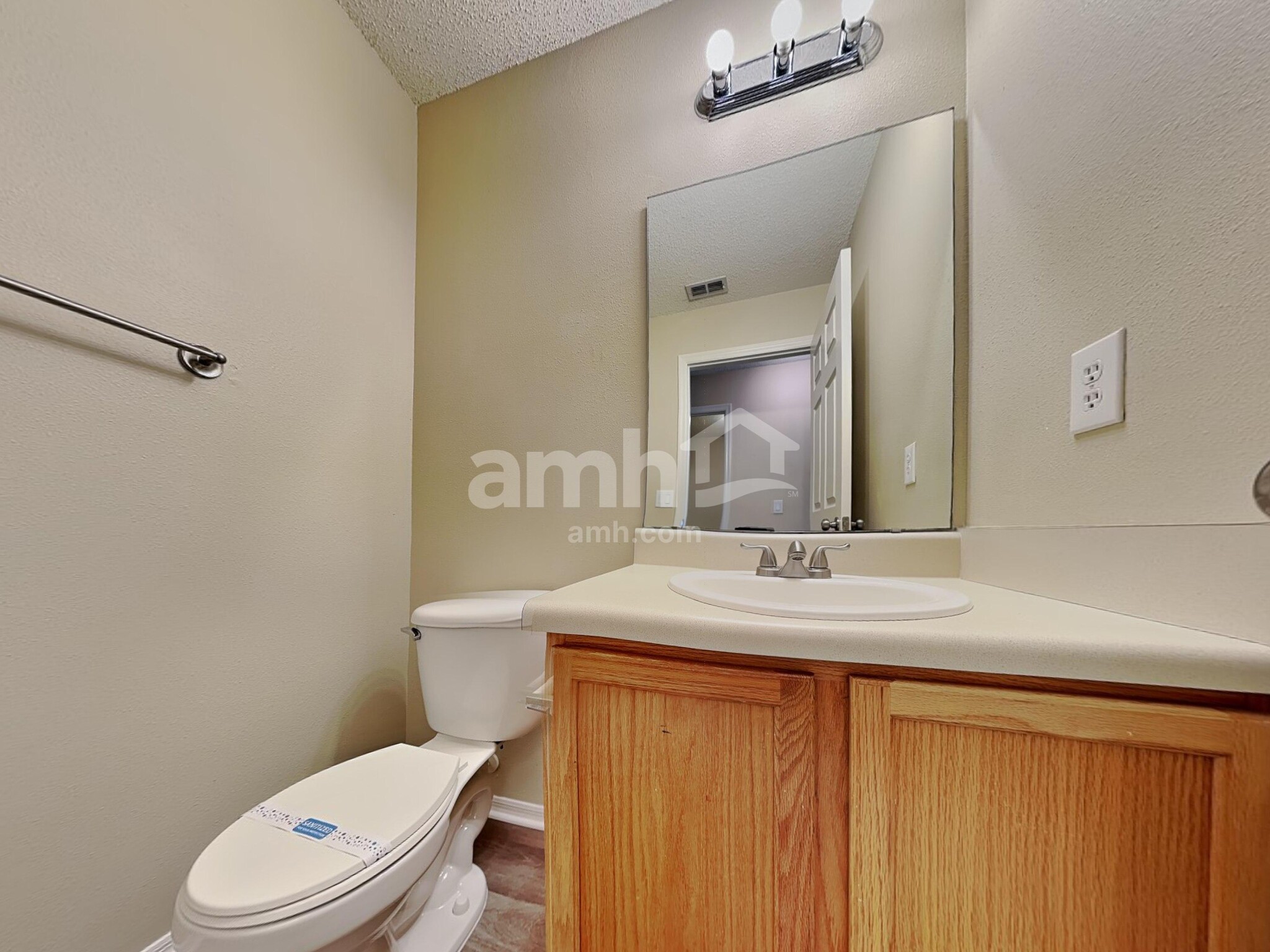 Building Photo - 1869 Americus Minor Dr