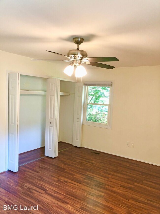 Building Photo - 3 br, 2 bath House - 13432 Yorktown Dr.