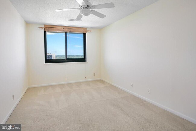 Building Photo - 5505 Seminary Rd