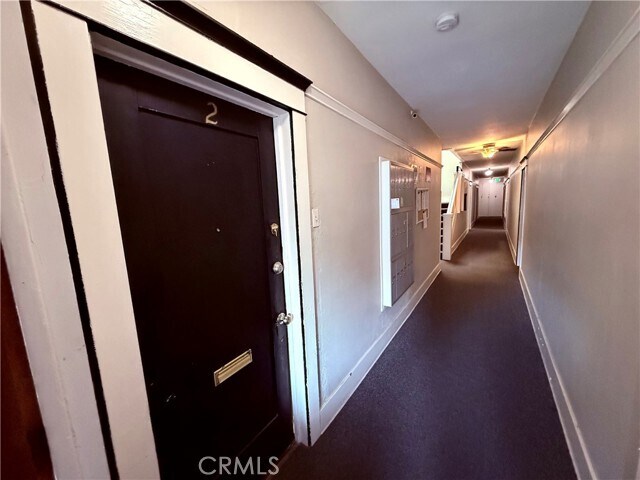 Building Photo - 406 Linden Ave