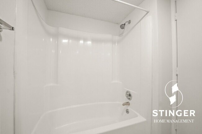 Building Photo - 1b Marsh Harbor Dr