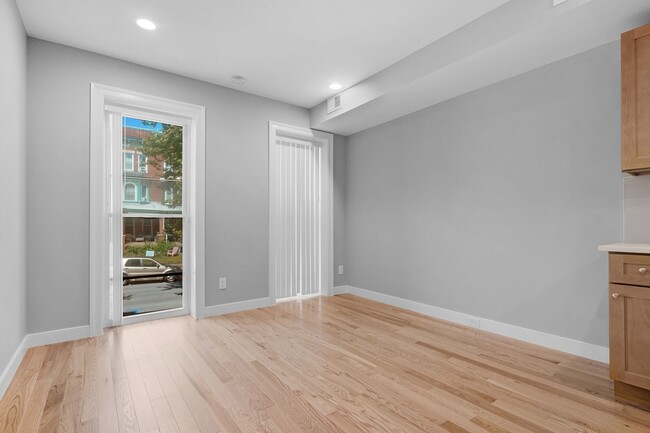 Building Photo - 2931 N Calvert St