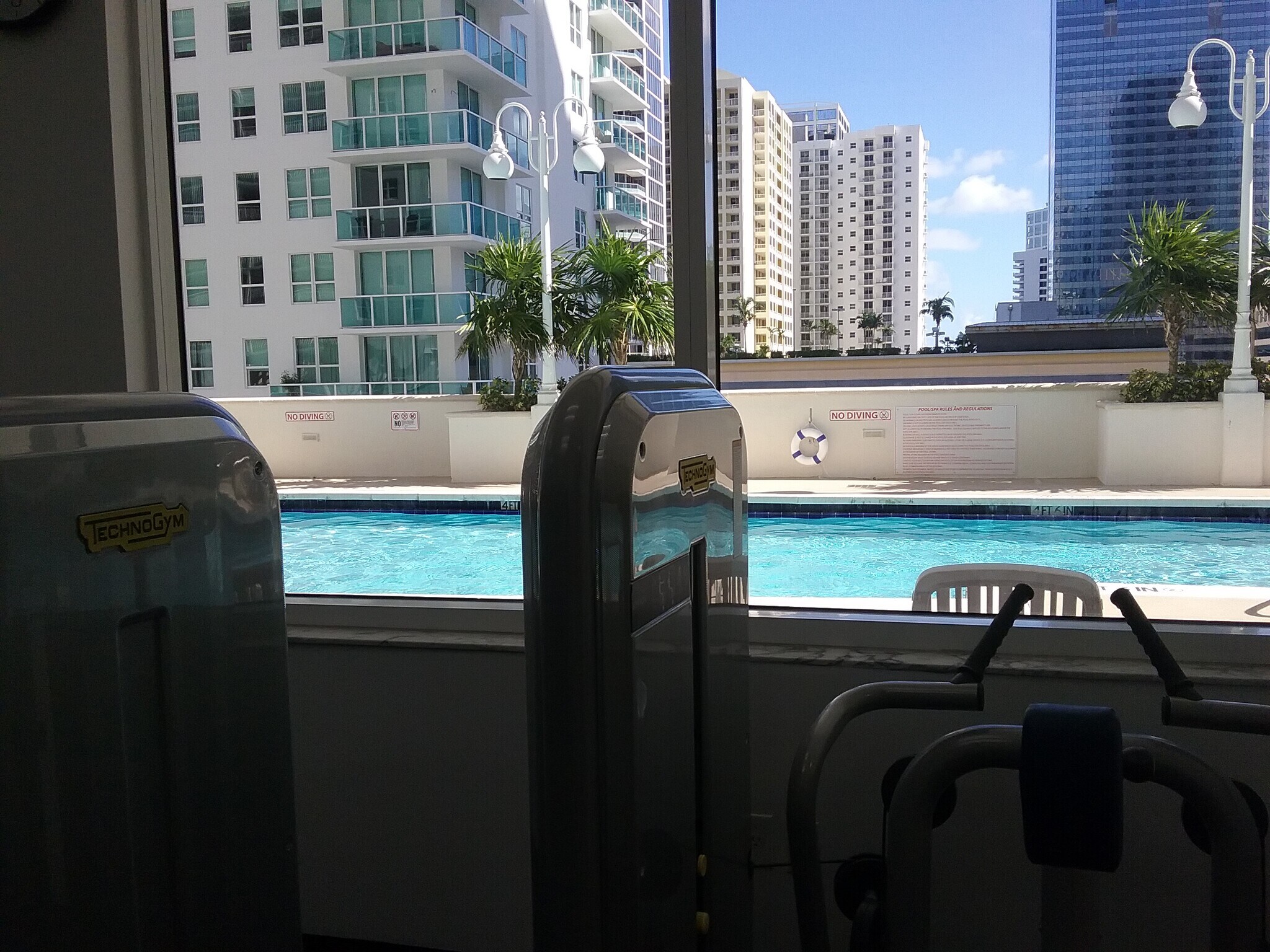 Building Photo - 1200 Brickell Bay Dr