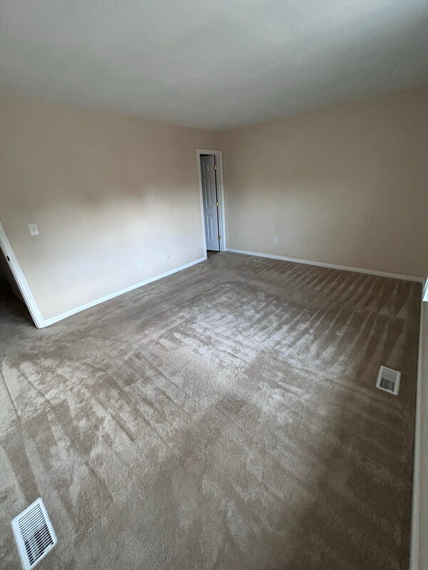 Building Photo - 5523 Old Guard Crescent