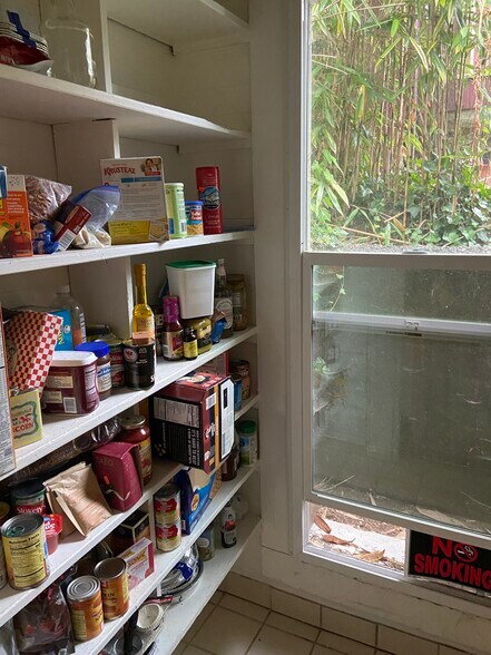 Pantry - 765 11th St