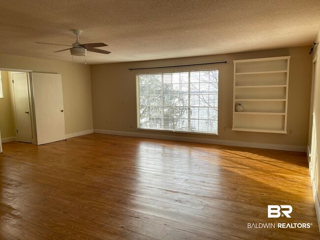 Building Photo - 6621 Purvis Rd
