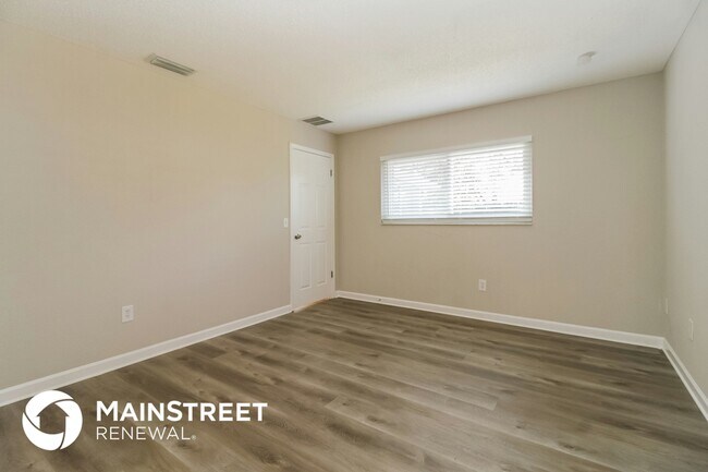 Building Photo - 1609 E Sandpiper Trail