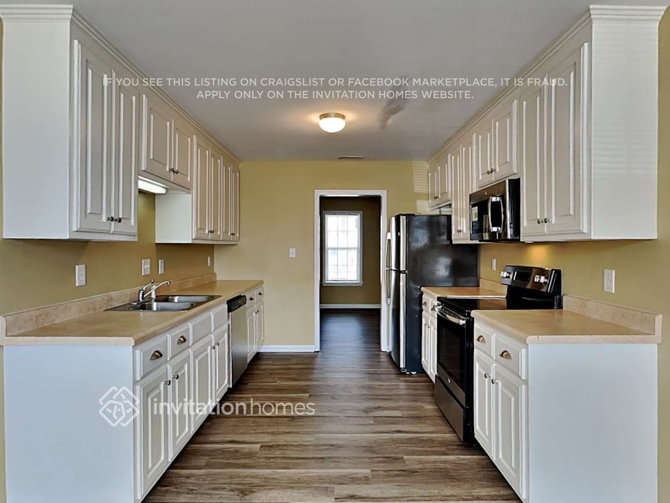 Building Photo - 302 Whitehall Ct