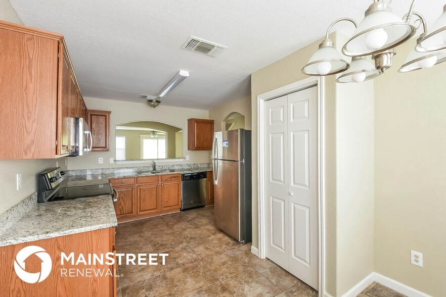 Building Photo - 10830 Indigo Creek