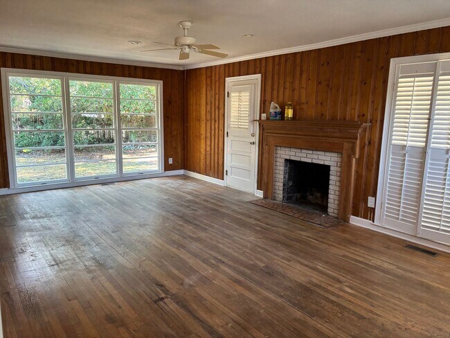 Building Photo - 2001 Michael Terrace