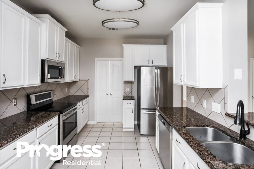 Building Photo - 1124 Golden Eagle Ct
