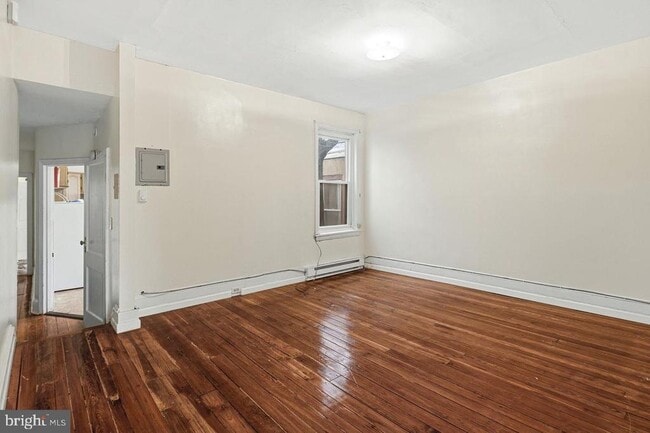 Building Photo - 2914 Poplar St