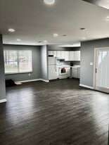 Building Photo - 1401 Key Pkwy