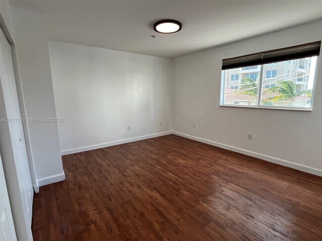 Building Photo - 2280 SW 32nd Ave