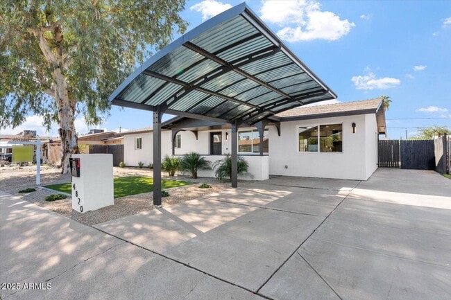 Building Photo - 14820 N 35th St