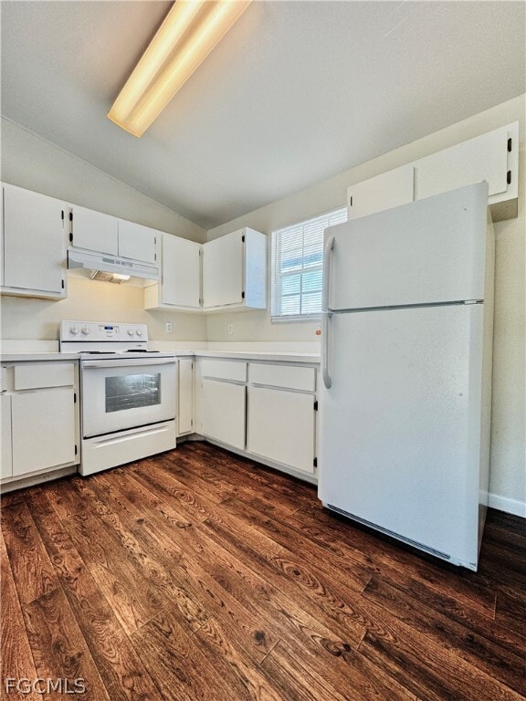 Building Photo - 19045 Holly Rd