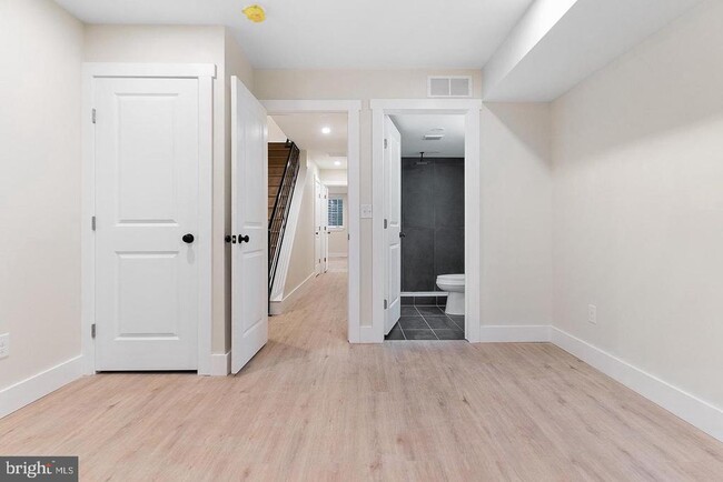 Building Photo - 2539 Cecil B. Moore Ave