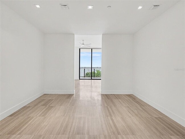 Building Photo - 3101 Bayshore Blvd