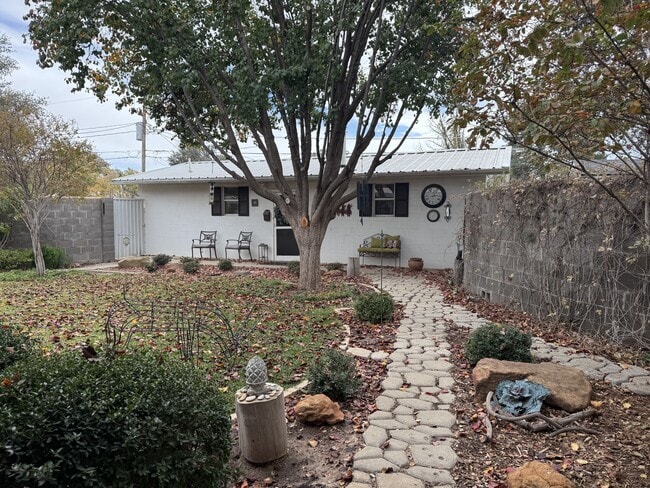 Primary Photo - 3505 Gulf Ave