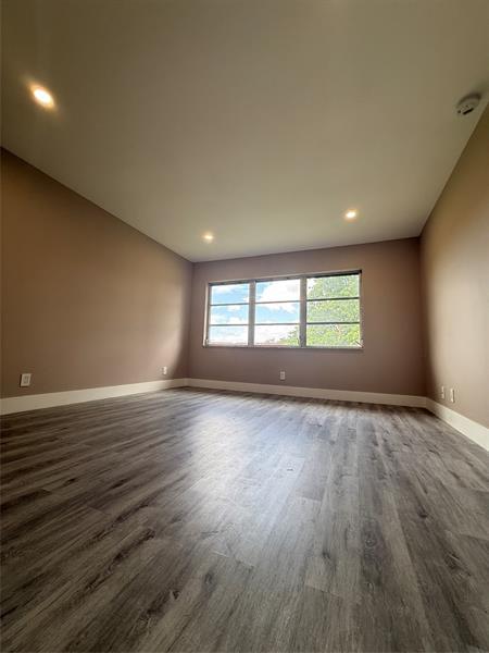 Building Photo - 8962 S Hollybrook Blvd