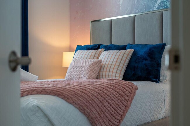 Building Photo - 3121 Paradox Cir