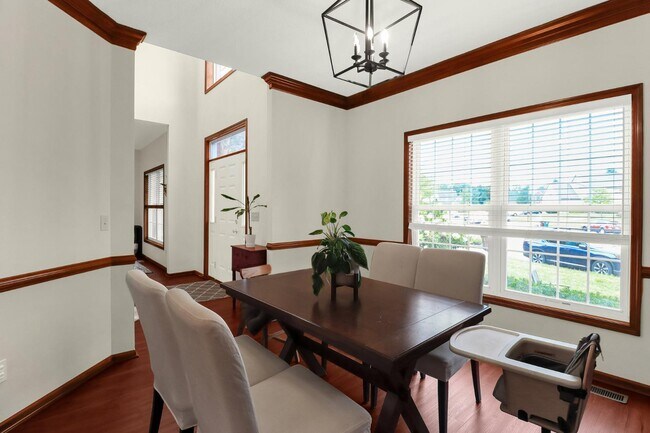 Building Photo - 5260 Leydorf Ln