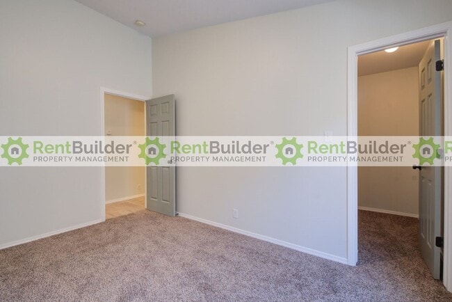Building Photo - FALL SPECIAL: RENT THIS BEAUTIFUL HOME NOW!