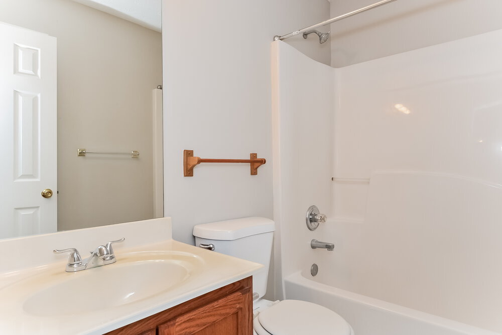 Building Photo - 1304 Violet Ln