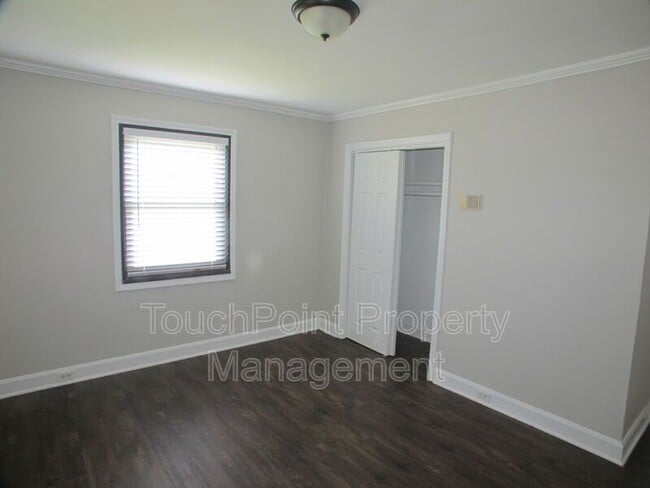 Building Photo - 6561 Morehead Rd