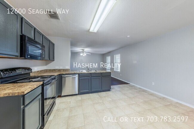 Building Photo - 12600 Seagull Way