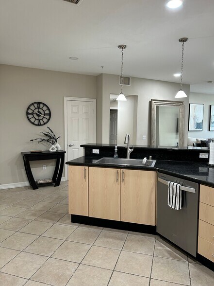 Kitchen + Entry Way - 1465 C St