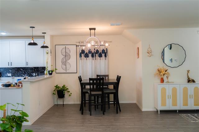 Building Photo - 415 Grenada Lk Dr