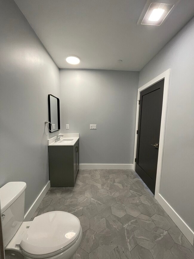 Building Photo - 365 Western Ave