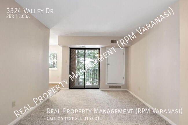 Building Photo - 3324 Valley Dr