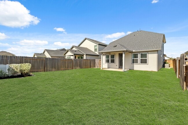 Building Photo - 21703 Heather Elm Dr