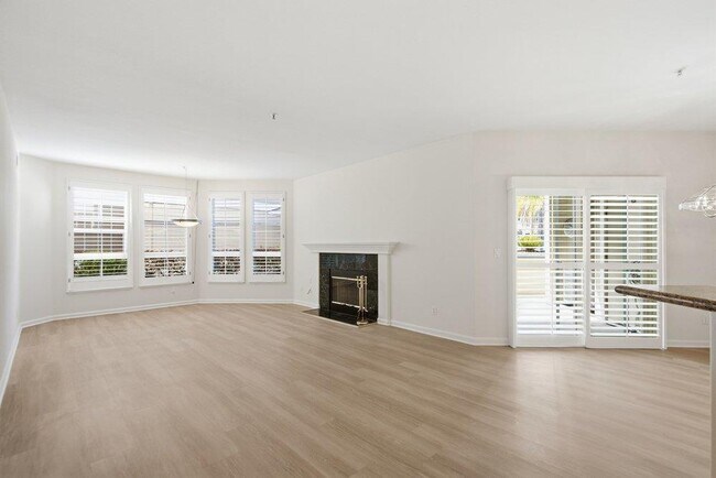 Building Photo - 880 Meridian Bay Ln