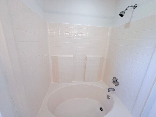 Building Photo - 118 Sea Cotton Cir