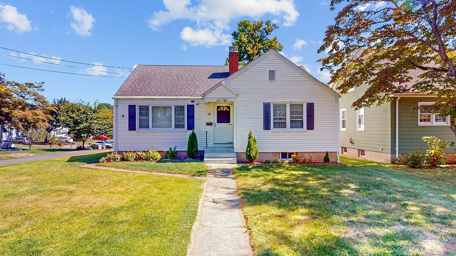 Building Photo - 18 Federal St