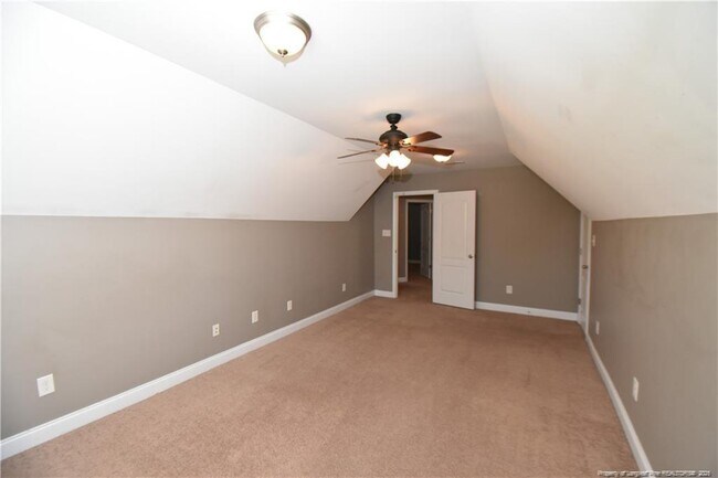 Building Photo - 131 S Prince Henry Way
