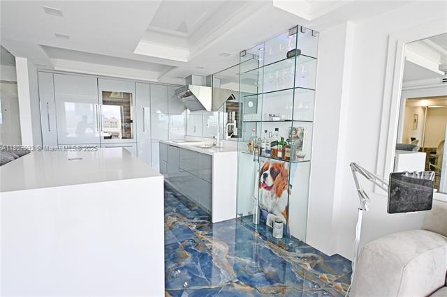 Building Photo - 401 Ocean Dr
